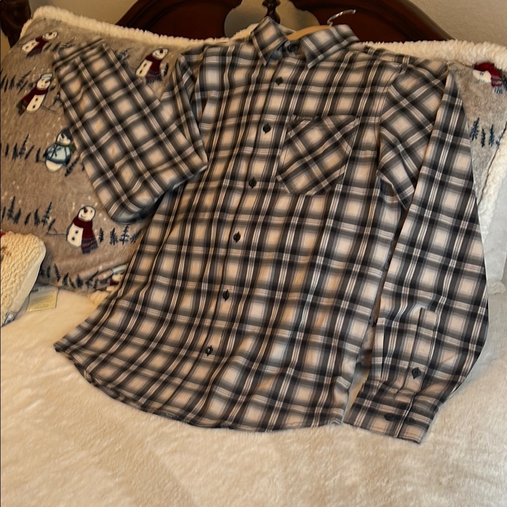 Men's Black and White Plaid Shirt